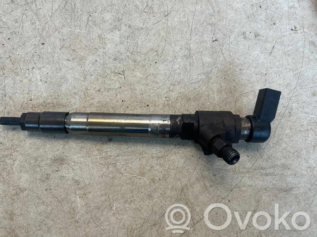 Renault Megane III Fuel injector 