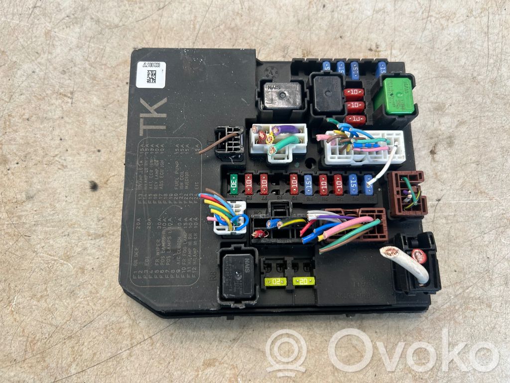 Nissan Juke I F15 Modul siguranțe 