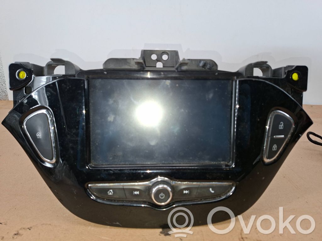 Opel Corsa E Radio / CD-Player / DVD-Player / Navigation 
