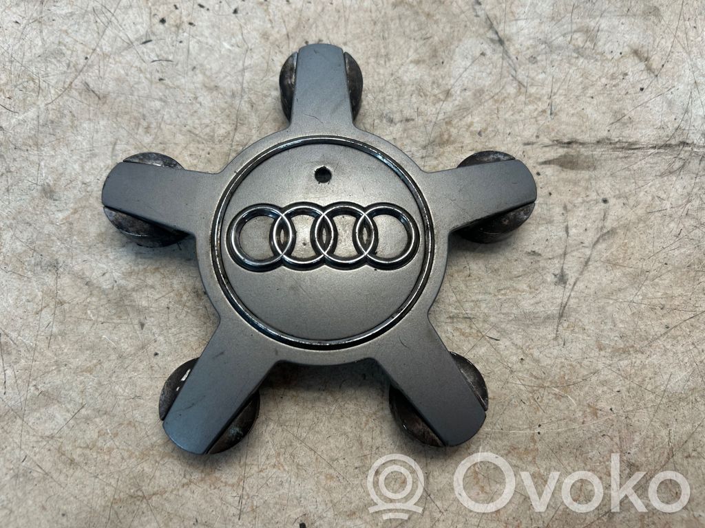 Audi A4 S4 B8 8K Tapacubos original de rueda 