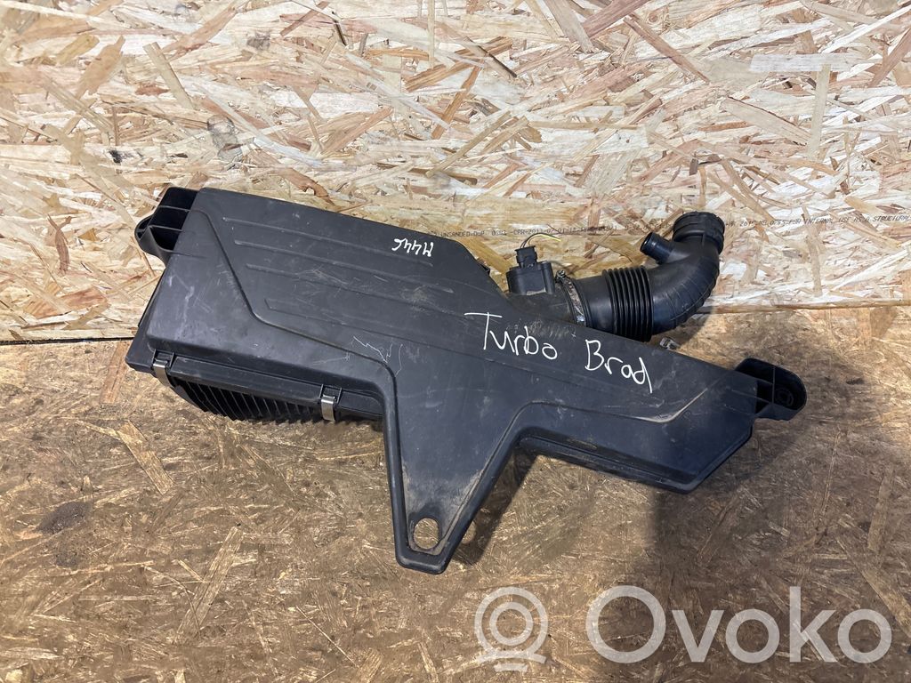 BMW 3 F30 F35 F31 Air filter box 