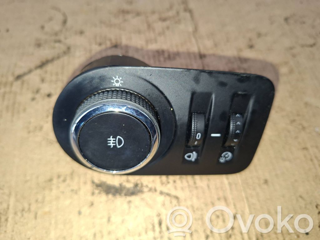 Opel Adam Light switch 