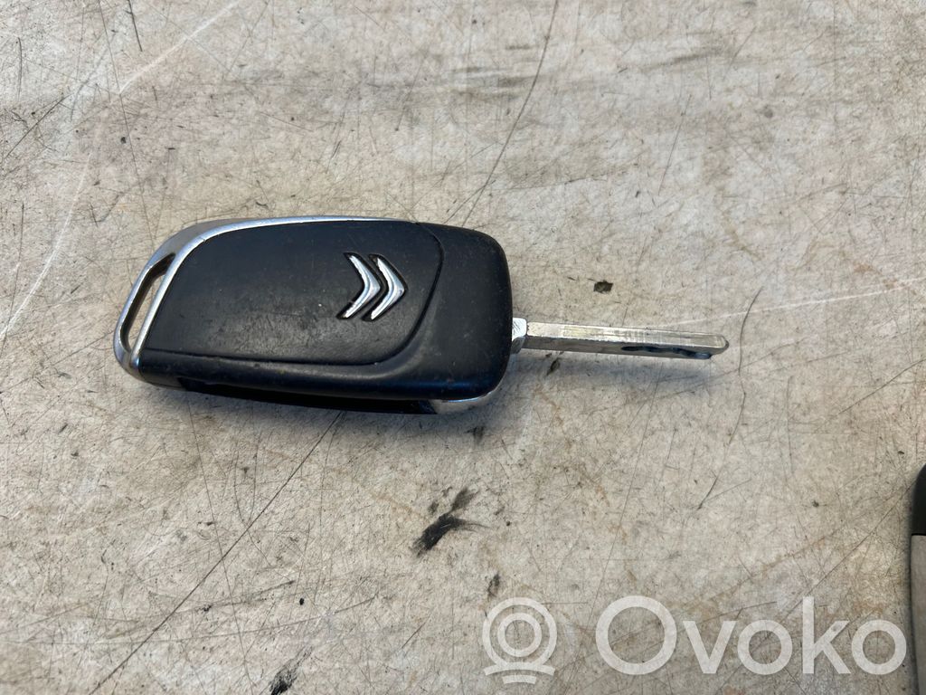 Citroen C4 II Virta-avain/kortti 