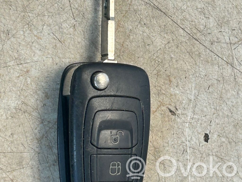 Ford Mondeo MK V Ignition key/card 