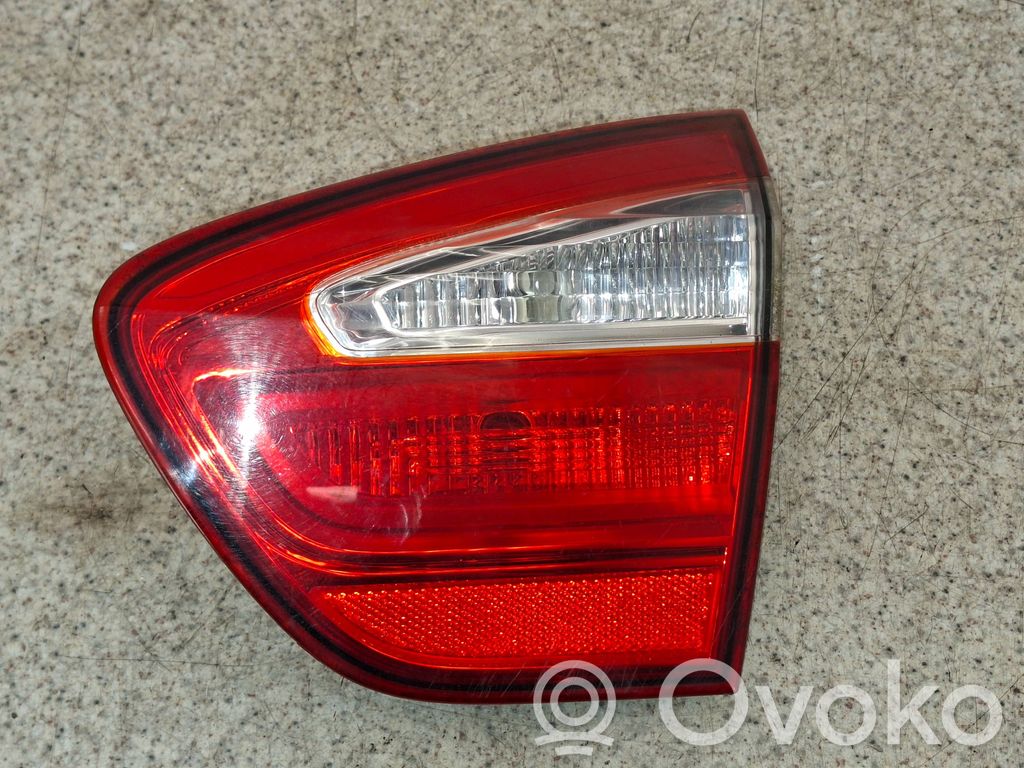 KIA Rio Luci posteriori del portellone del bagagliaio 