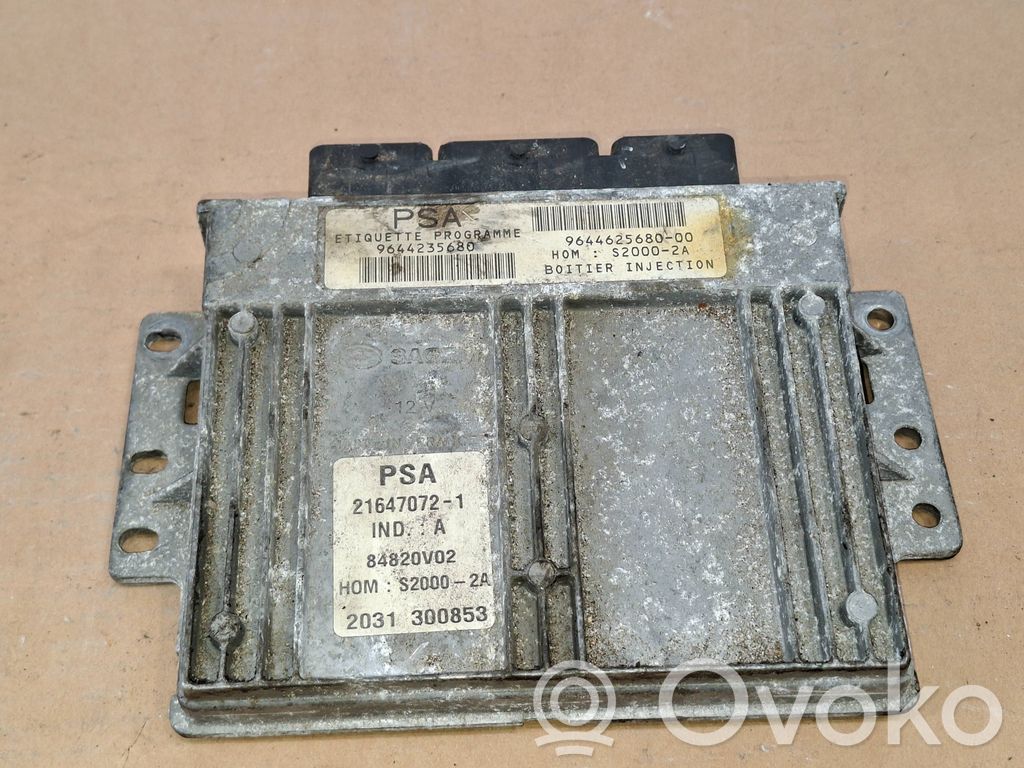 Peugeot 206 Engine control unit/module 
