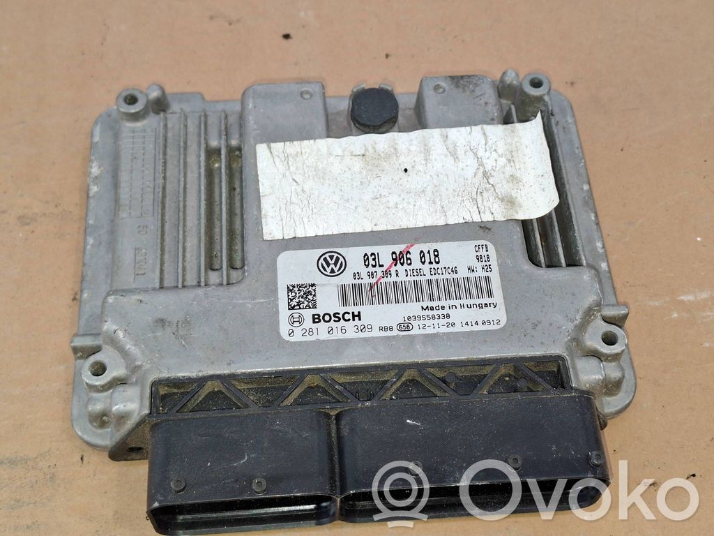 Volkswagen Jetta VI Engine control unit/module 