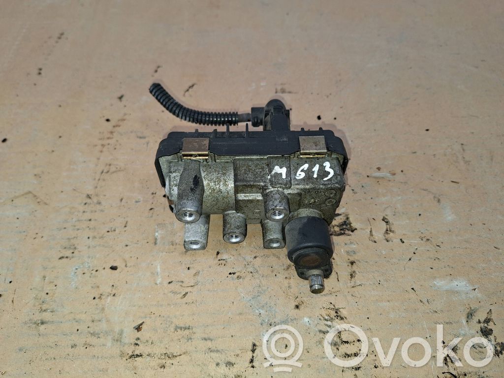 BMW 3 E90 E91 Actuador electrico turbo 