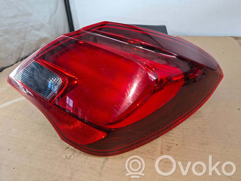 Opel Corsa E Rear/tail lights 