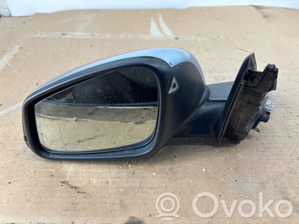 BMW 1 F20 F21 Front door electric wing mirror 
