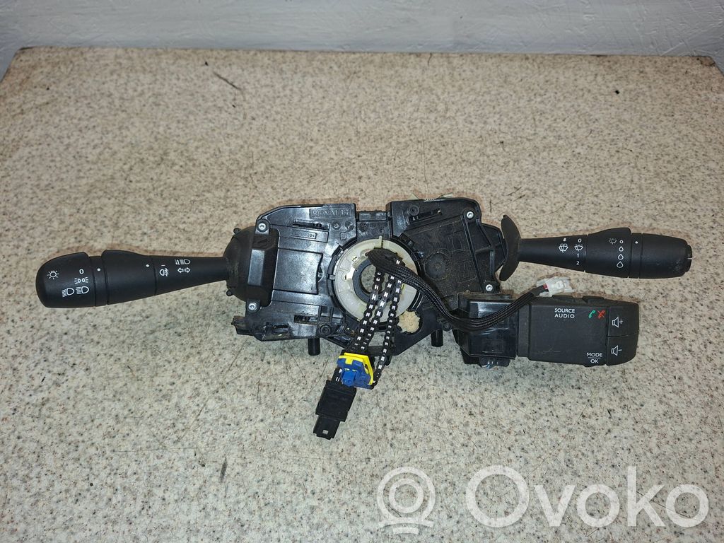 Opel Vivaro Leva/interruttore dell’indicatore di direzione e tergicristallo 