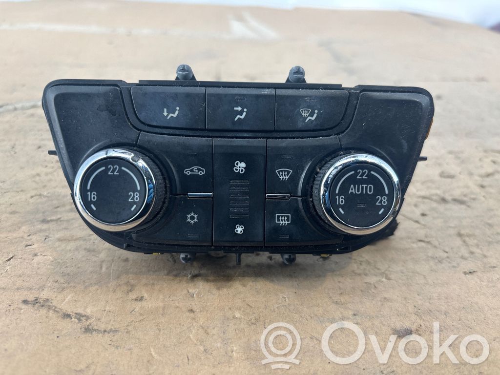 Opel Zafira C Unitate control climatizare 