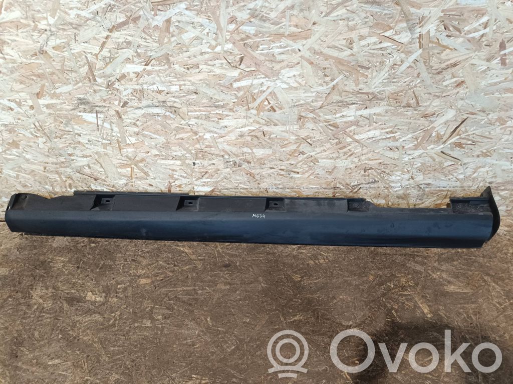 Ford Focus Sill 