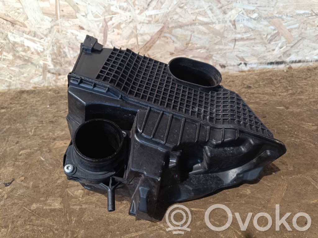 Renault Clio IV Luftfilterkasten 