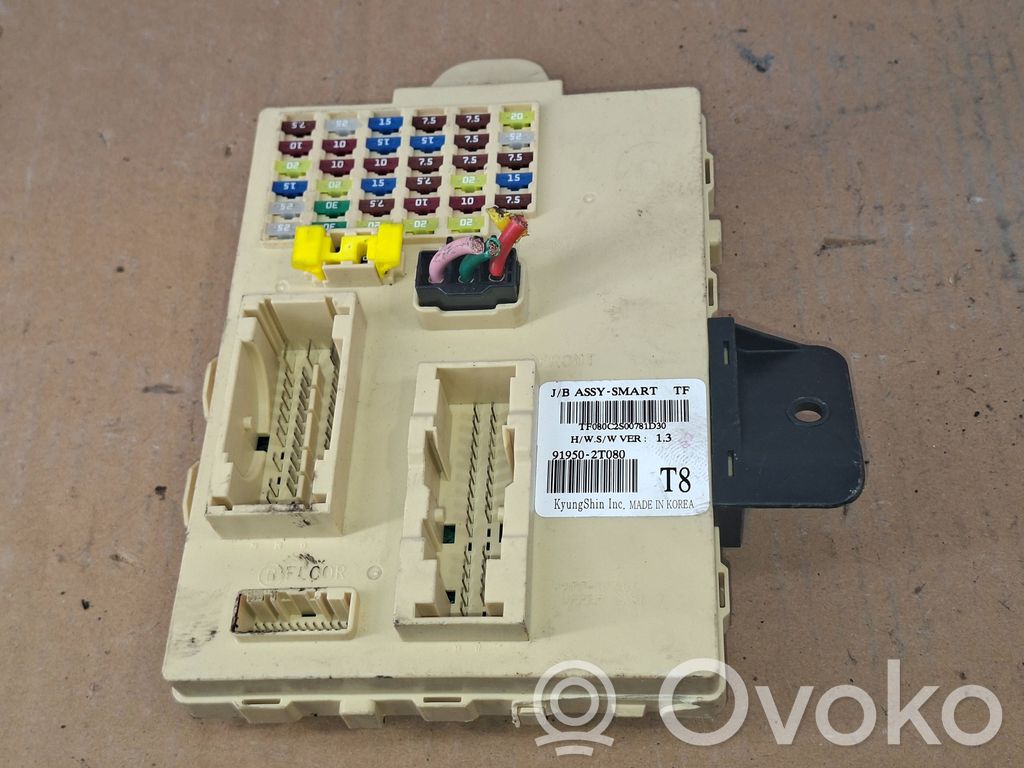 KIA Optima Módulo de fusible 