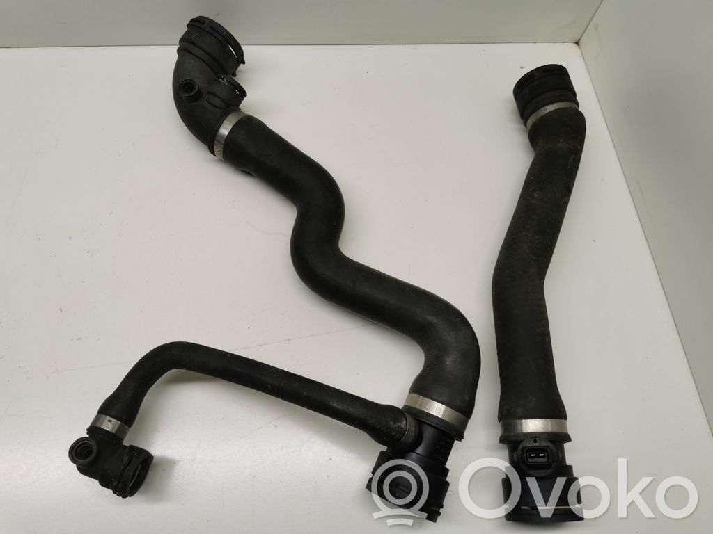 BMW 3 E46 Engine coolant pipe/hose 