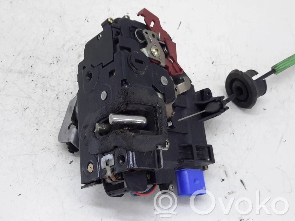 Rear door lock   4E0839015,PA66501GF,4E0839015AC,4E0839015AD,4E0839015B,4E0839015C,4E0839015H,4E0839015J
