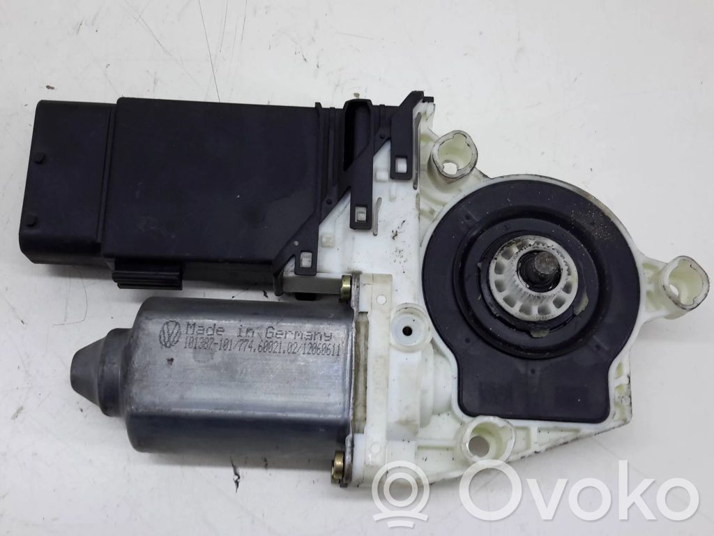 Volkswagen Golf IV Motor macara geam ușă față 