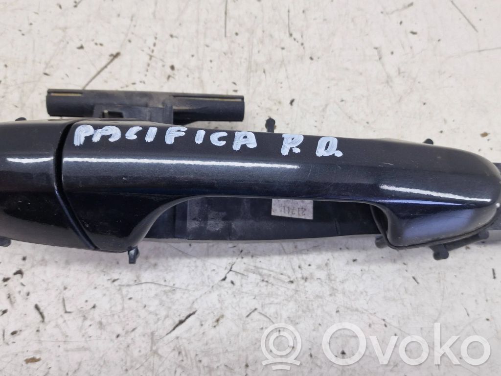 Chrysler Pacifica Etuoven ulkokahva 