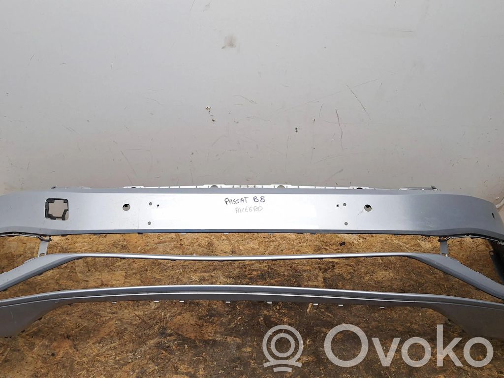 Volkswagen PASSAT B8 Front bumper 