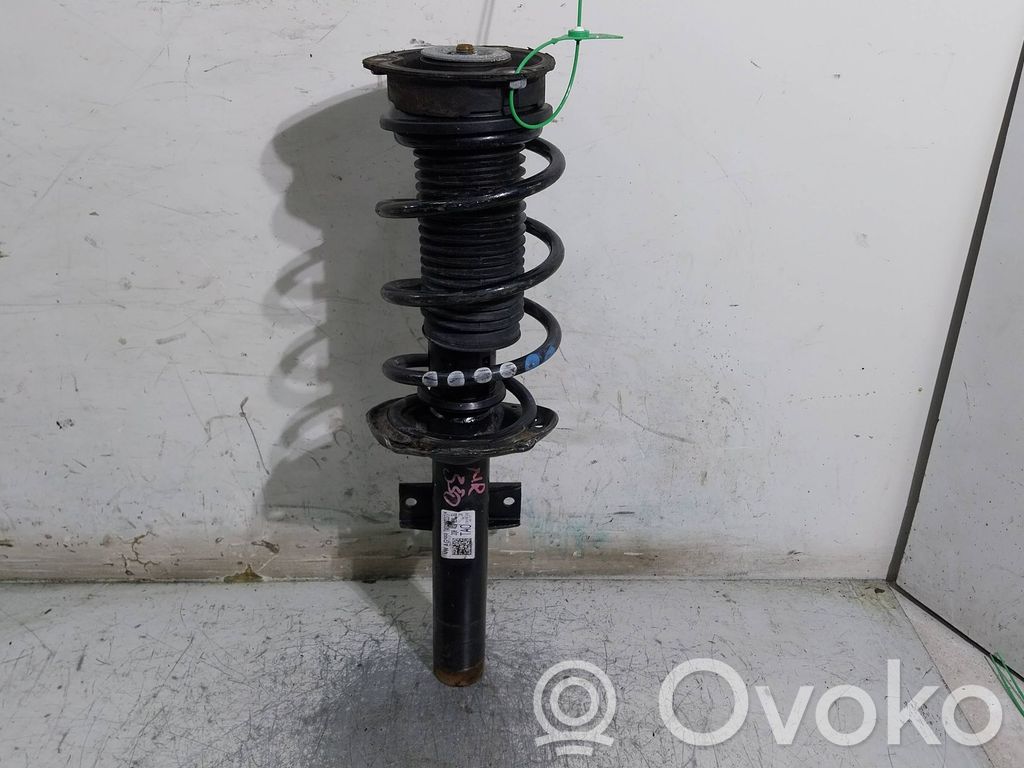 Volkswagen Taigo Amortyzator przedni 