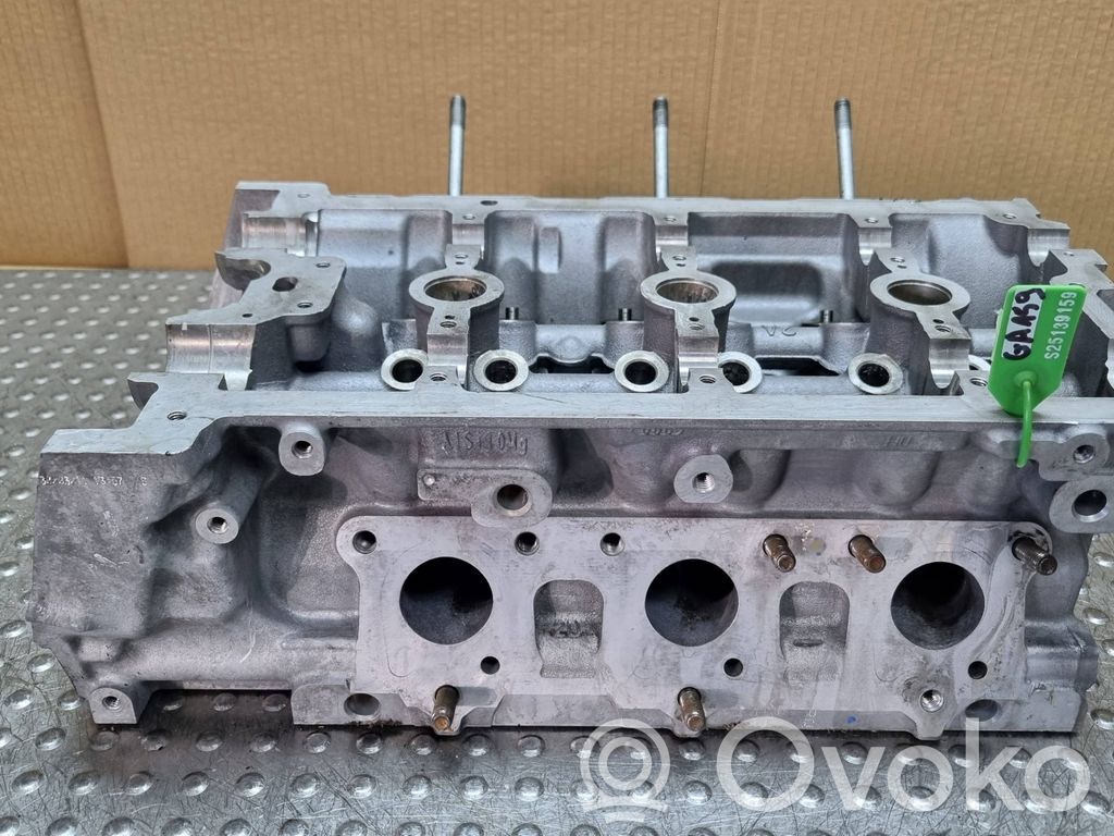 Engine head   06E103404M