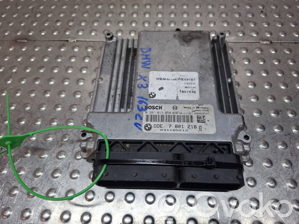 BMW X3 E83 Engine control unit/module 