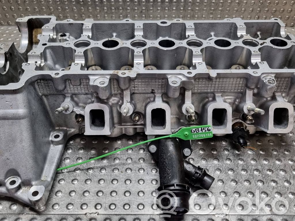 BMW 5 E60 E61 Engine head 