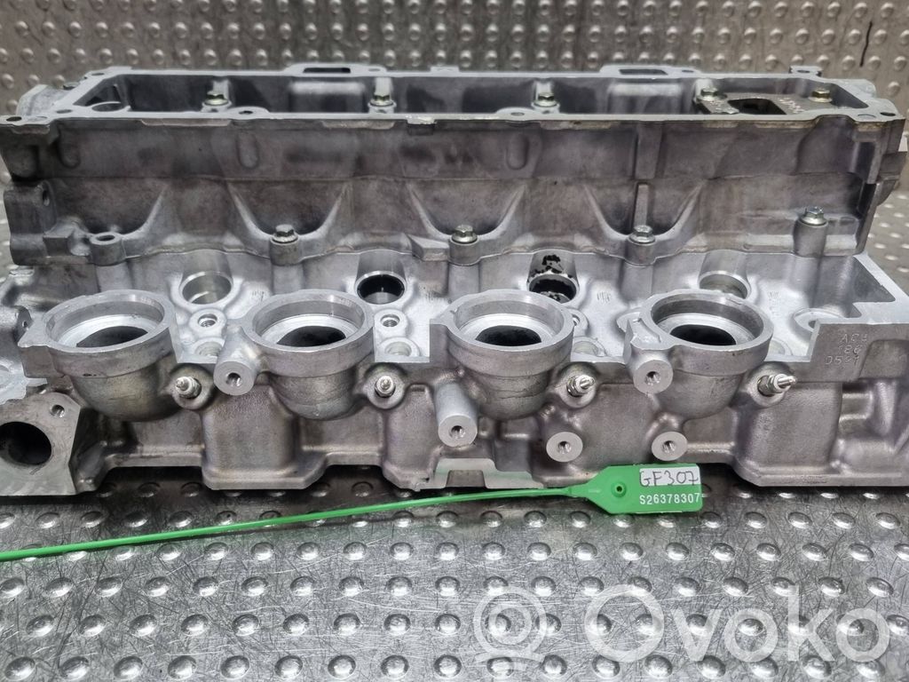 Engine head   S26378307,9643477110
