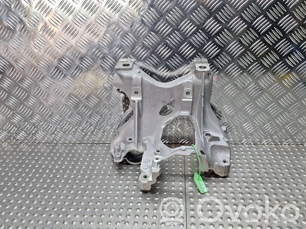 Audi A6 S6 C9 4L Engine mounting bracket 
