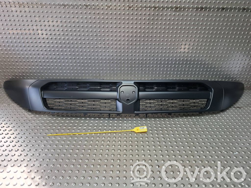 Ram ProMaster Rejilla delantera 