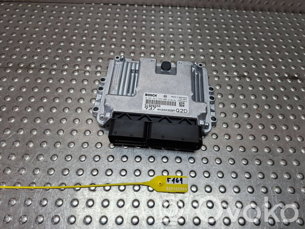 Engine control unit/module ECU   0281013532