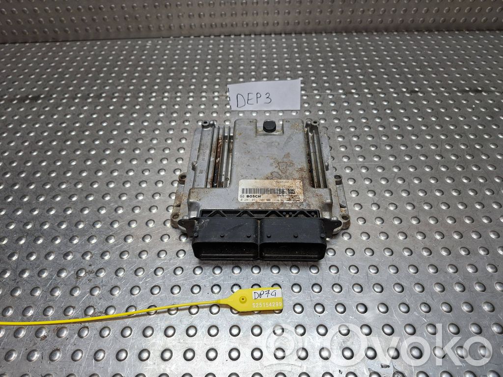 Jeep Renegade Engine control unit/module ECU 