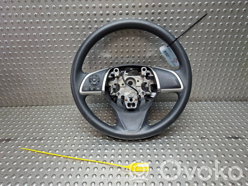 Mitsubishi Space Star Volante 