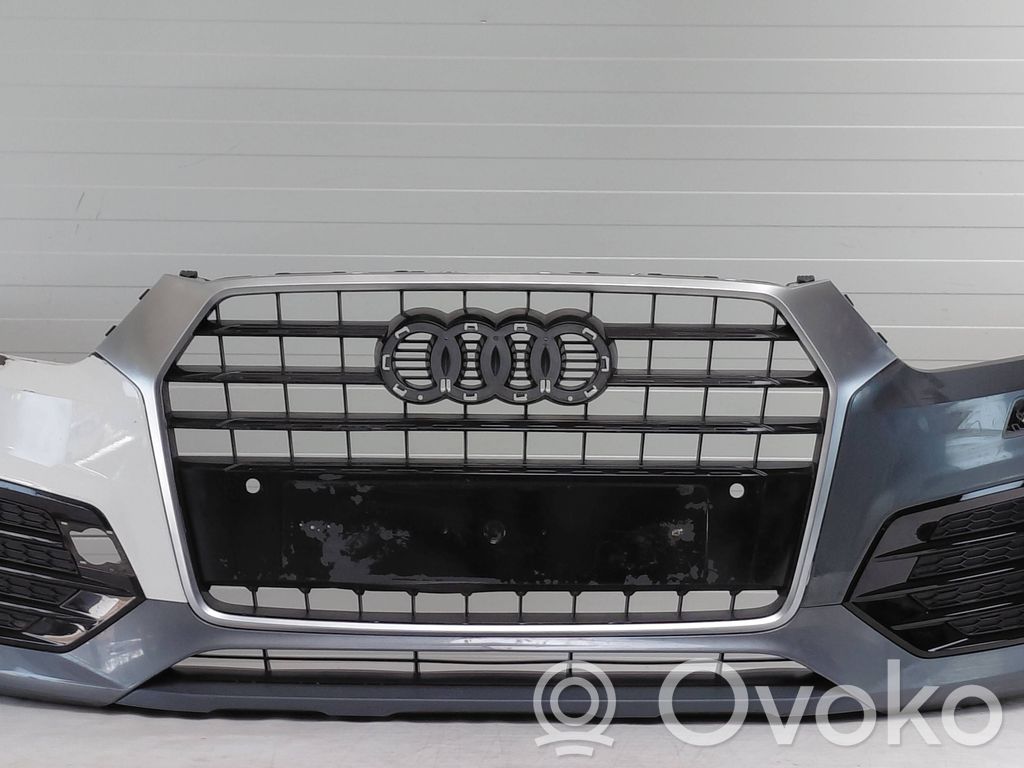 Front bumper   8U0807437