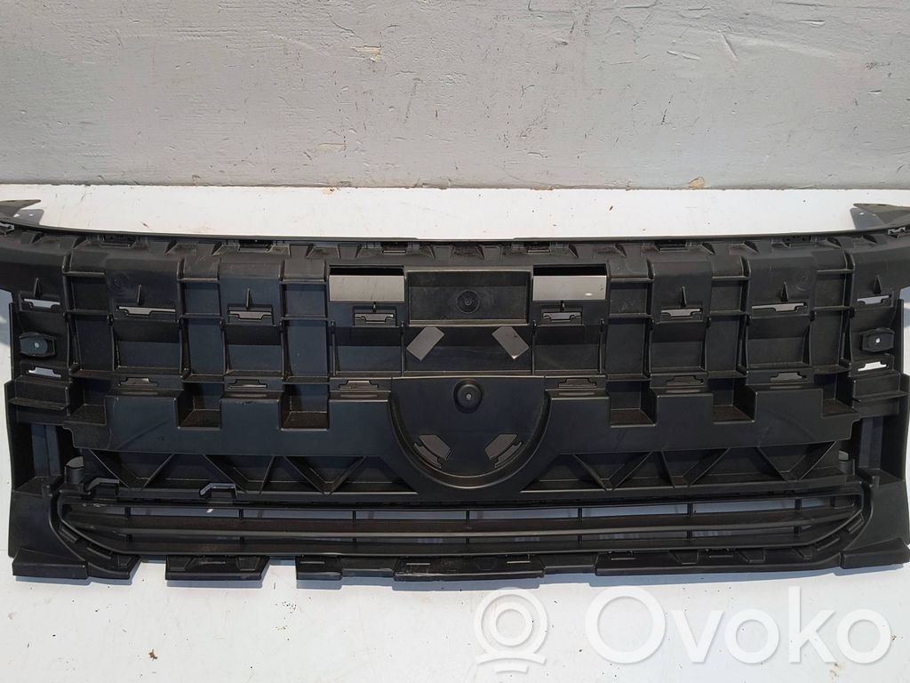 Citroen C3 Front bumper mounting bracket 
