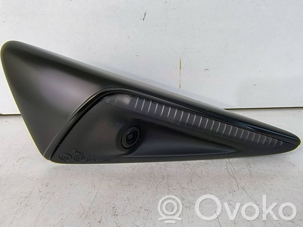 Tesla Model 3 Cámara guardabarros lateral 