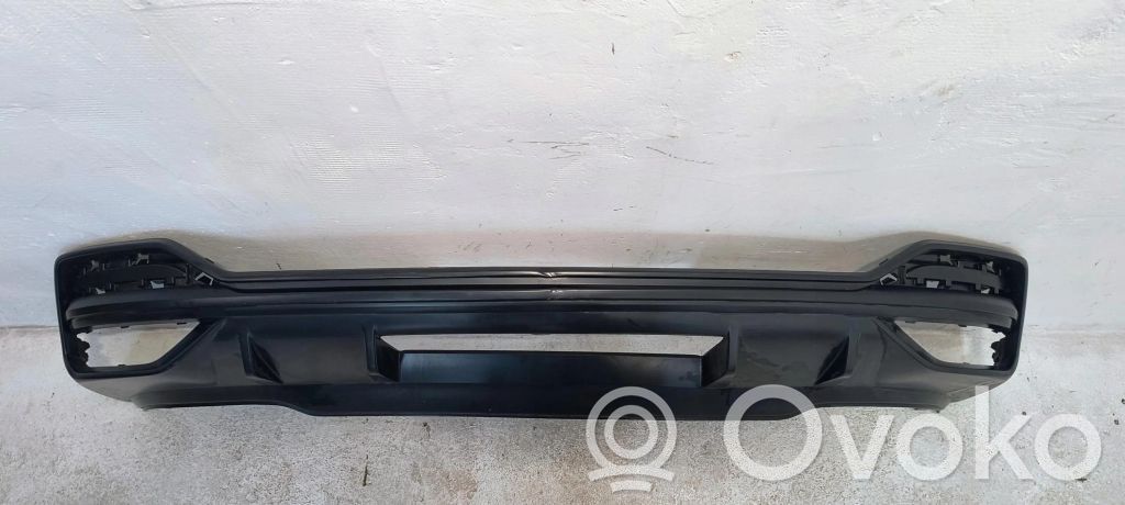 Audi Q3 F3 Moldura inferior del parachoques trasero 