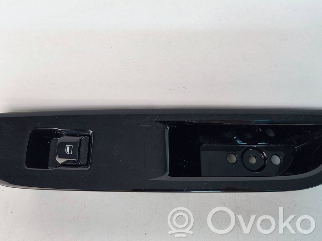 MG MG4 ev Quarter vent window switch 