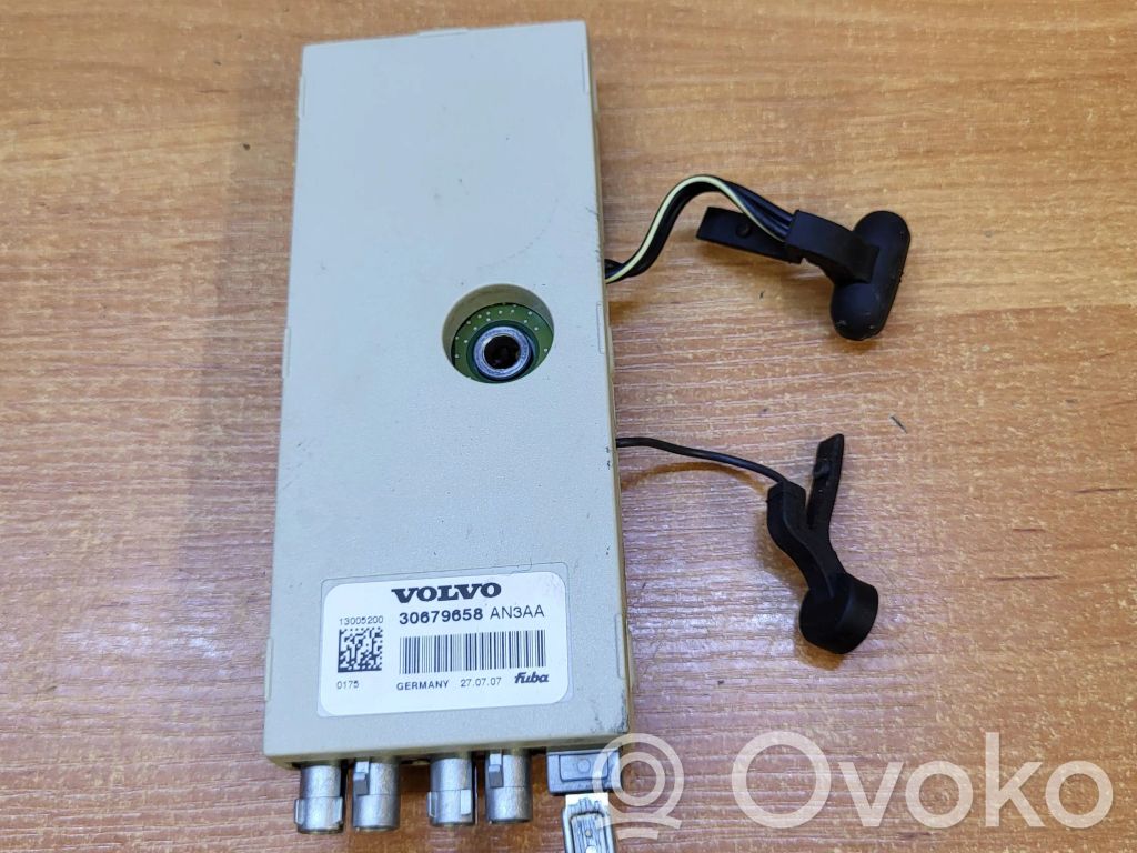 Antenos stiprintuvas   30679658,13005200