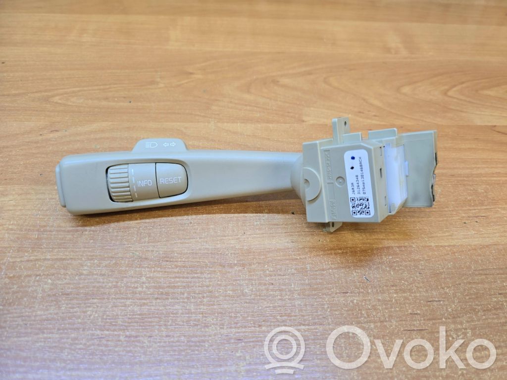 Volvo XC70 Indicator stalk 