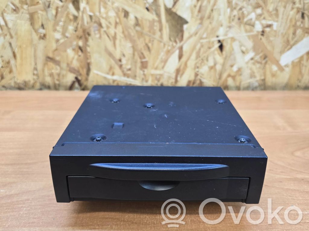 Volvo XC90 Navigation unit CD/DVD player 