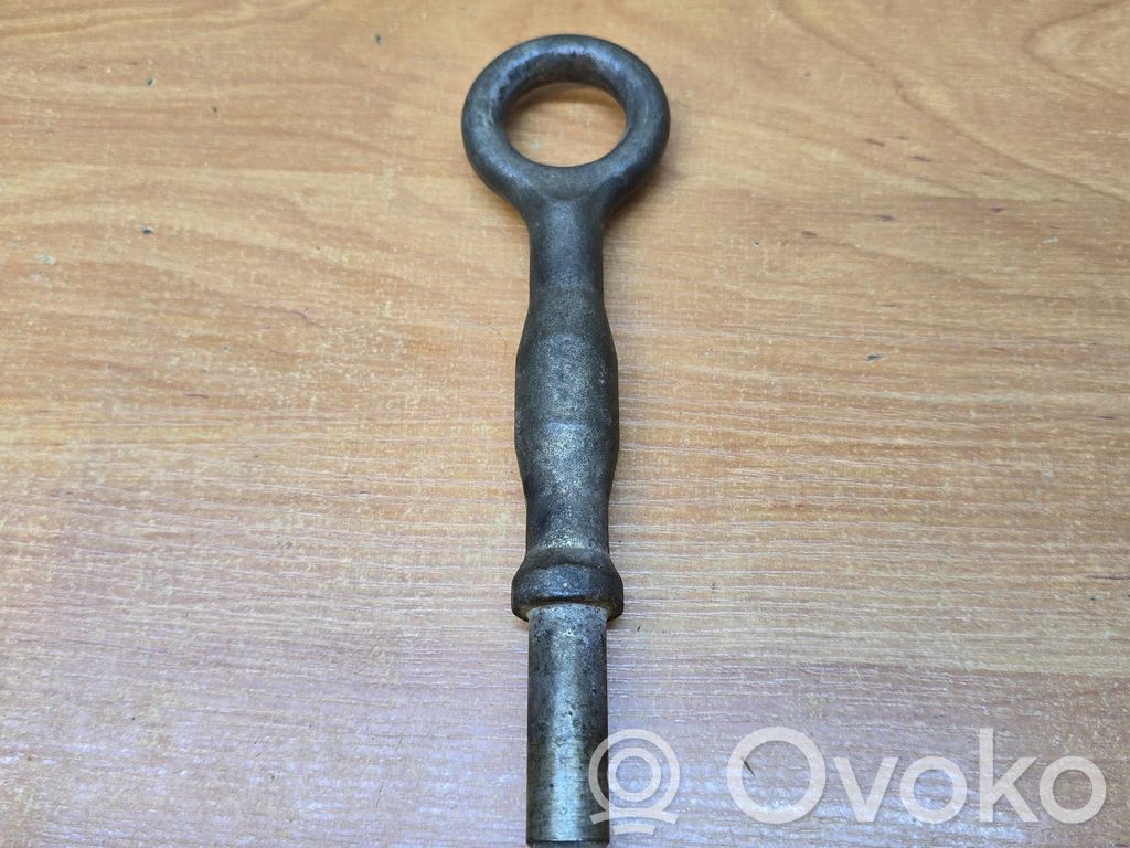 Towing hook eye