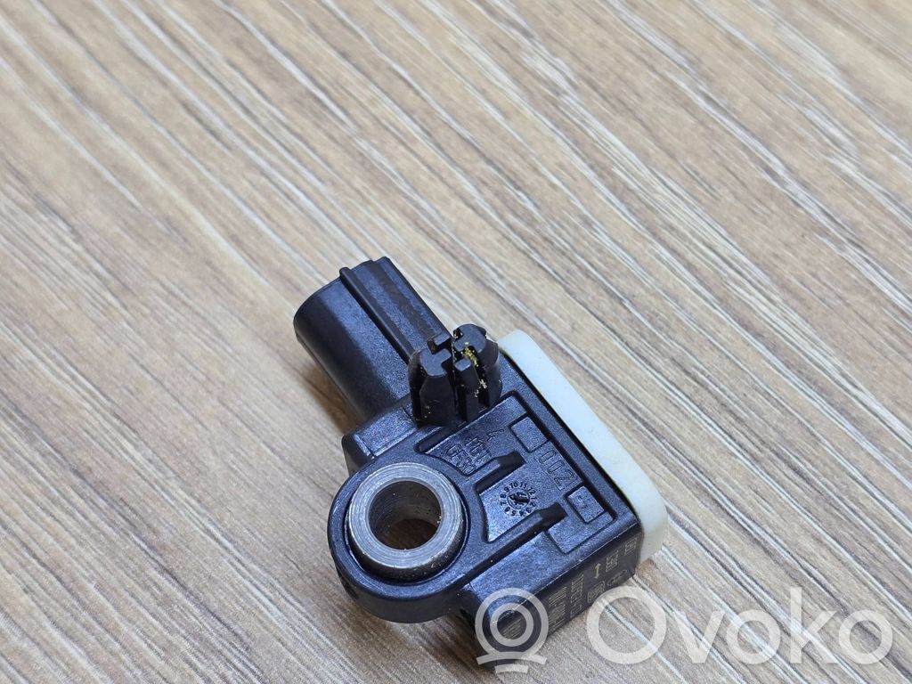 Airbagsensor Crashsensor Drucksensor   11090341,8V4T14B006AA,C83HA