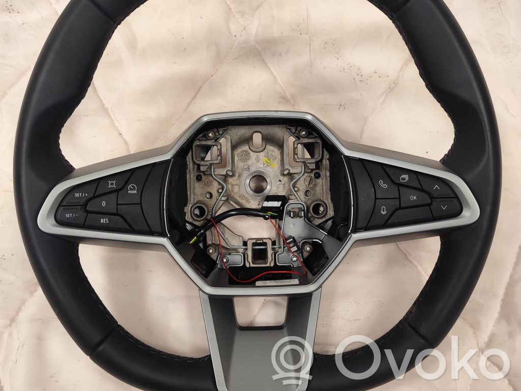 Dacia Duster III Steering wheel 