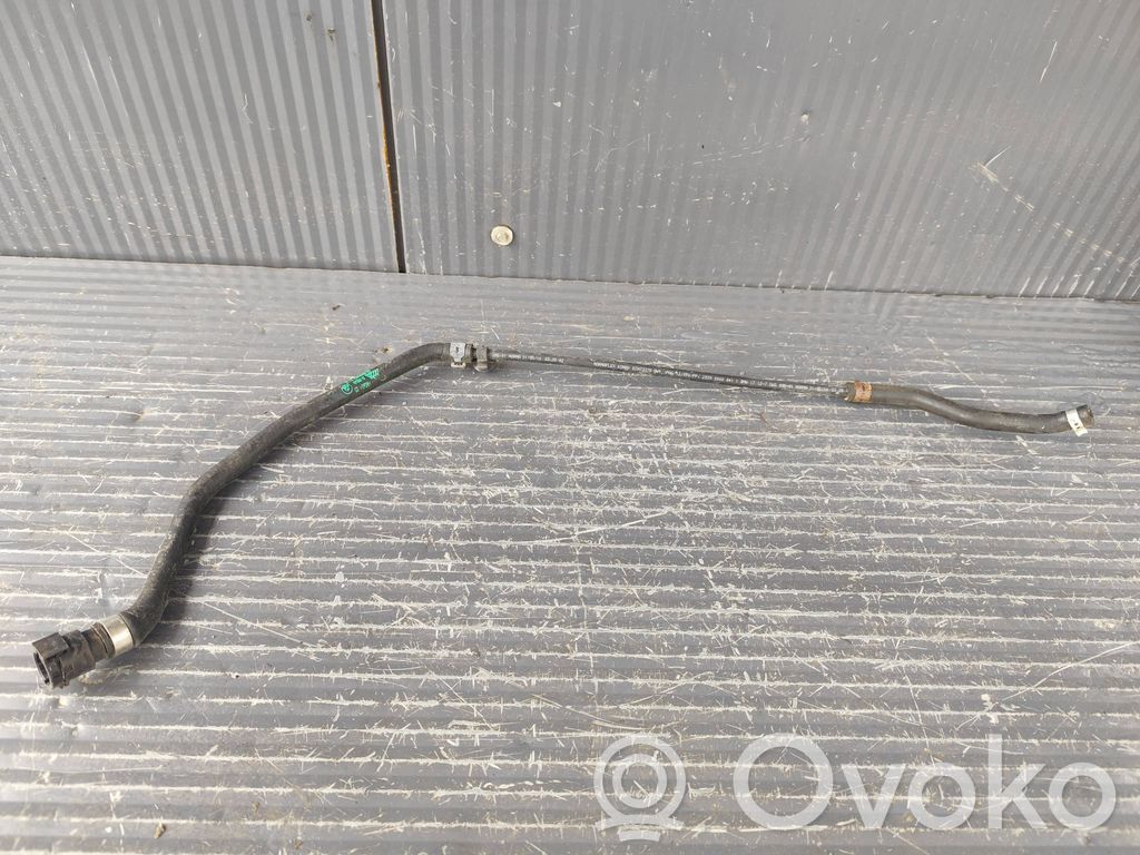 Engine coolant pipe/hose   7565092