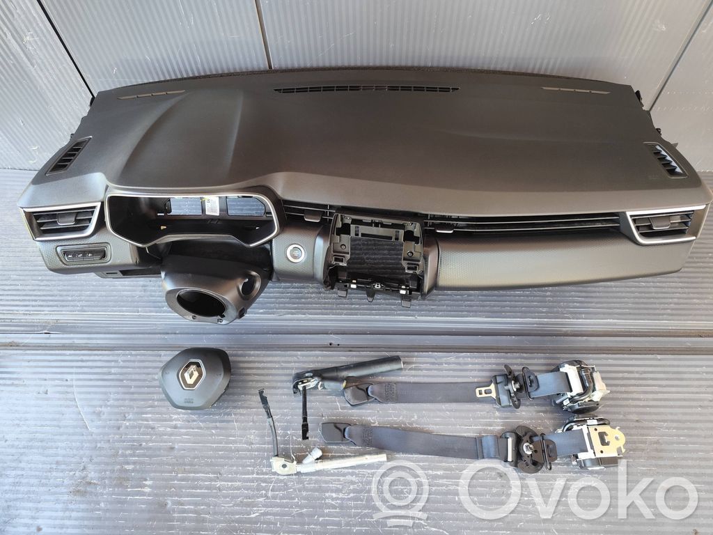 Renault Clio V Panelė 