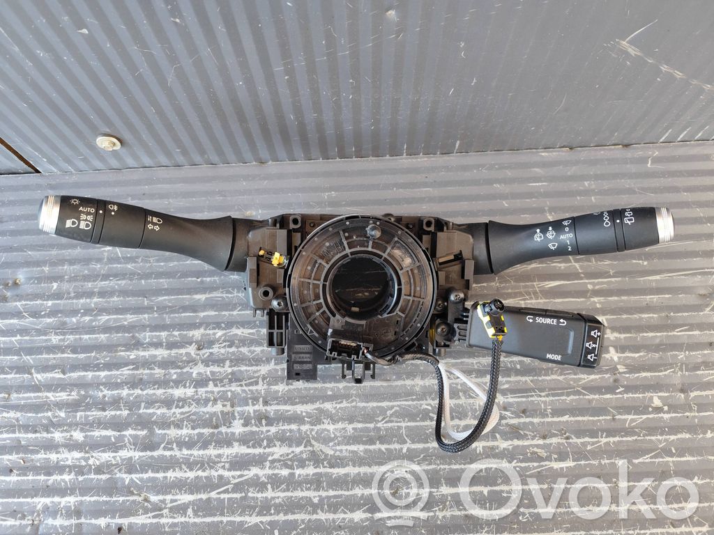 Renault Clio V Other switches/knobs/shifts 