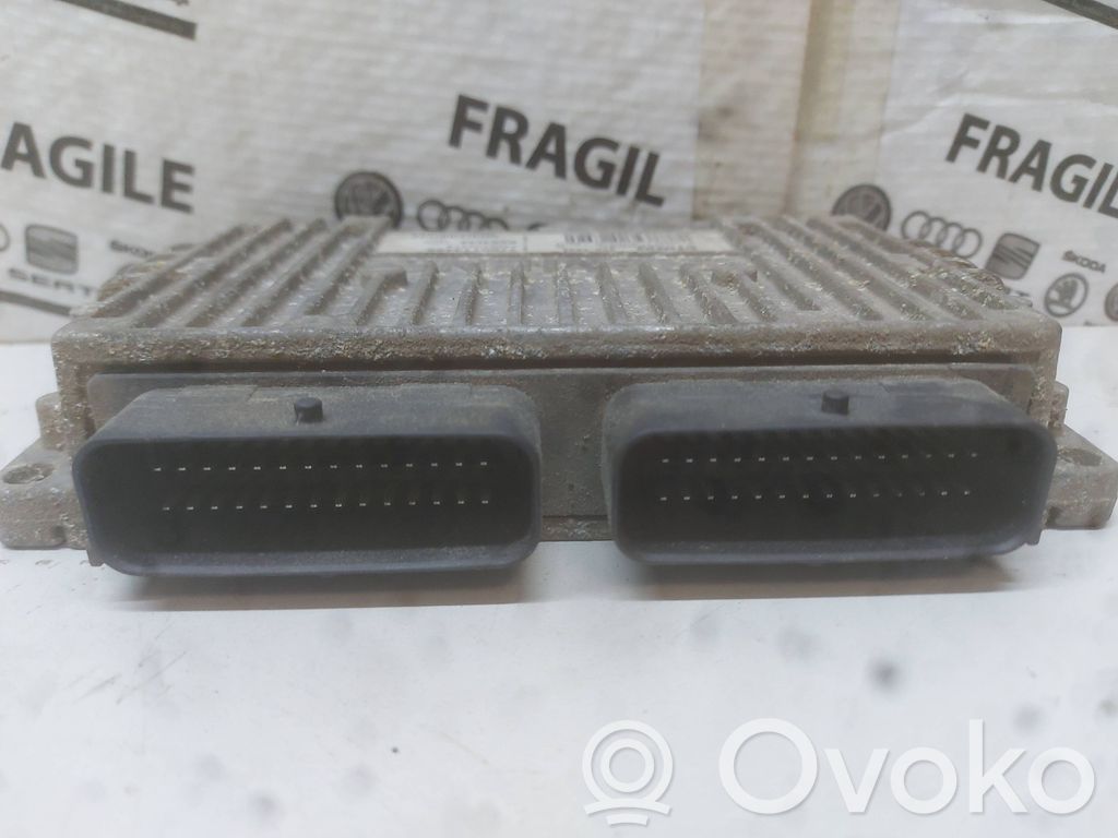 Renault Scenic I Pavarų dėžės valdymo blokas 