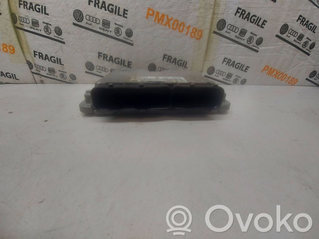 Opel Vectra B Engine control unit/module 